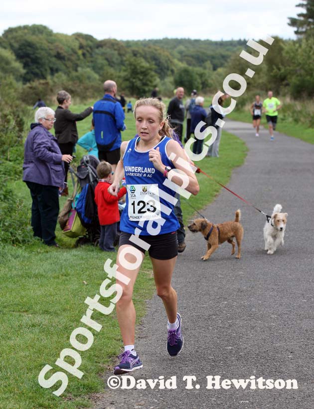 MIchelle  Holt (Sunderland Harriers) wins the womens Prudhoe Miners Race.